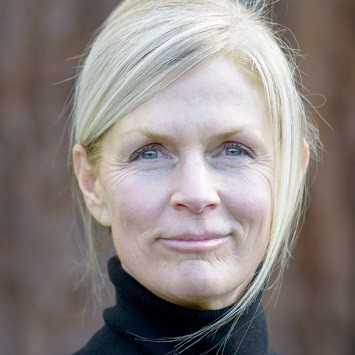 Pamela Robertson