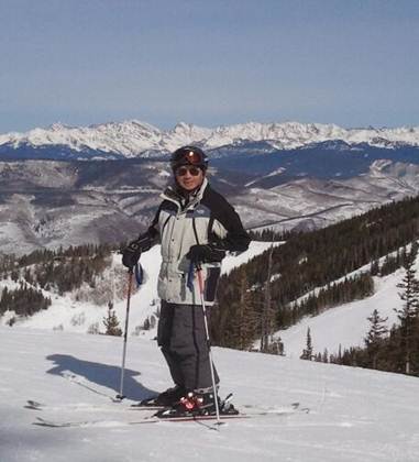 Tingye Li Skiing