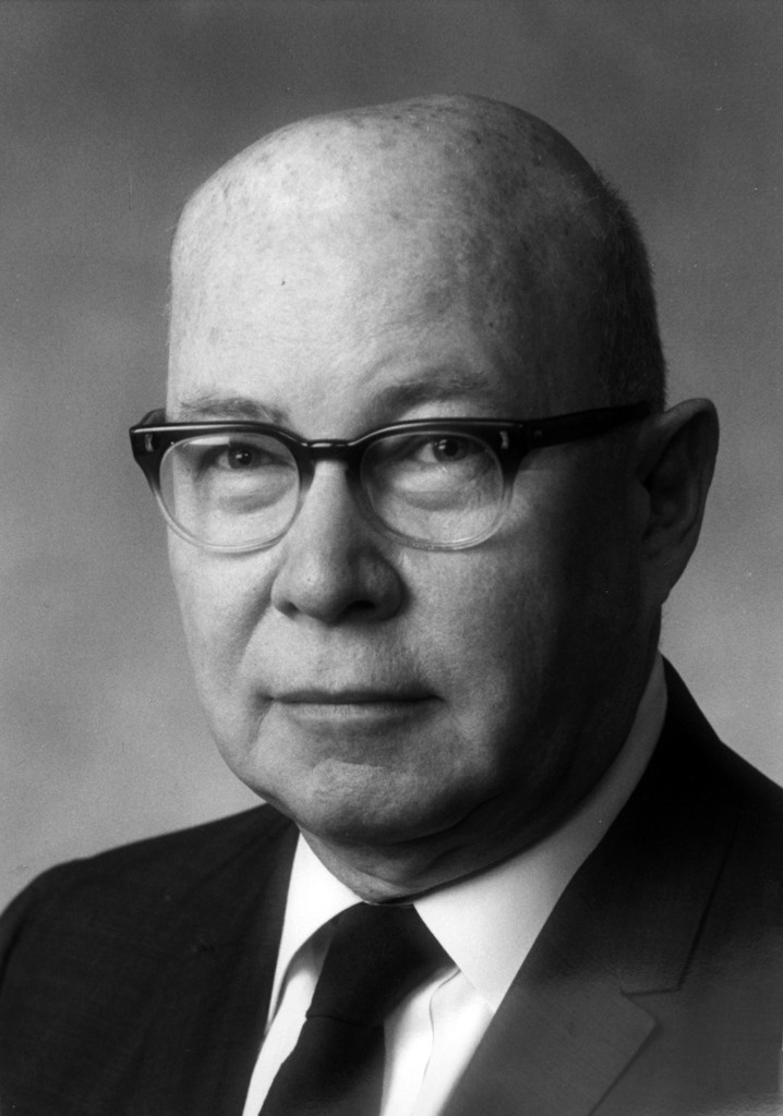 Photo of Donald H. Kelly