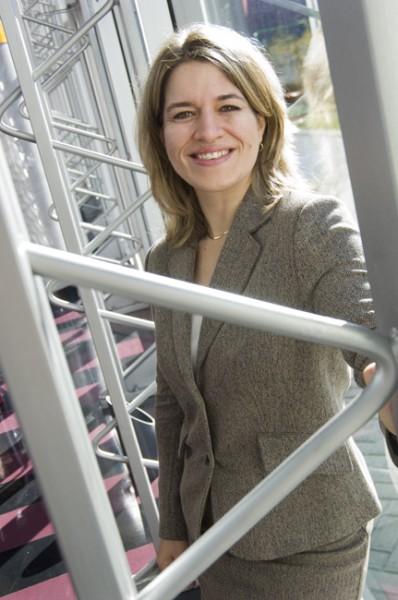 Dr. Karin Hinzer